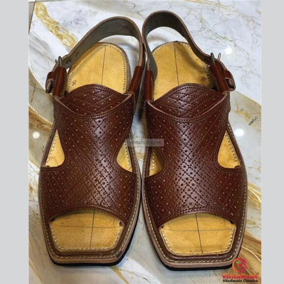 Traditional Handmade Peshawari Chappal: Brown Leather Ethnic Shoes - Picture 4 of 7